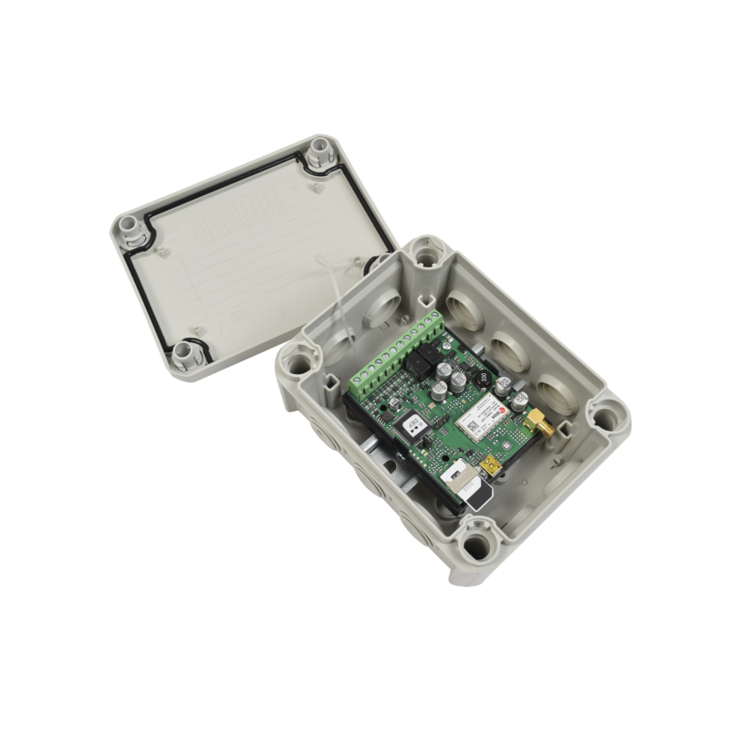 Controlador remoto 3G / Activación por medio de CELULAR (APP o LLAMADA) / Marcador / Caja Nema IP67 / 2000 Usuarios