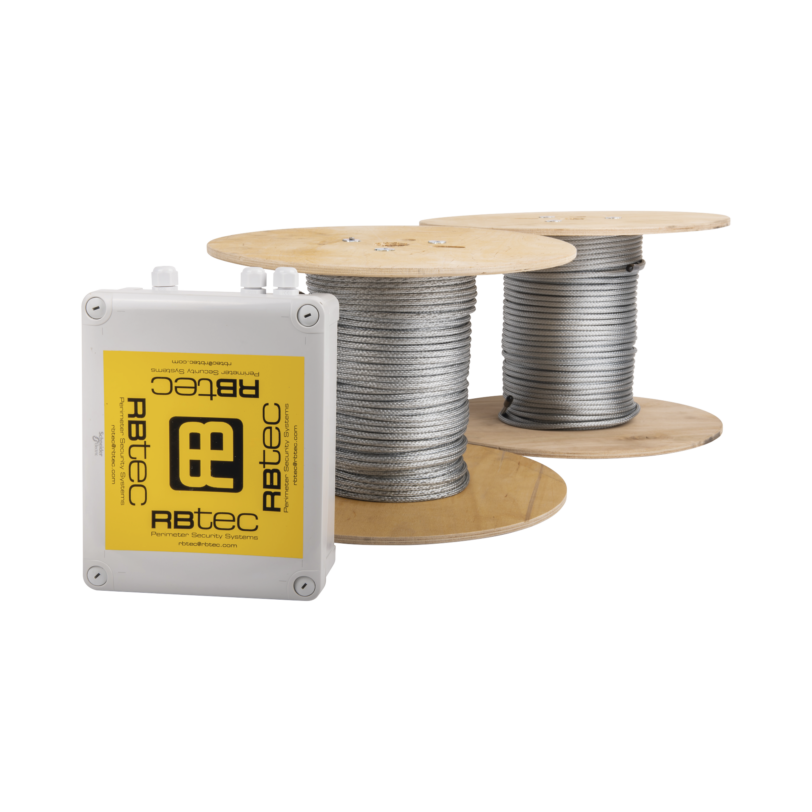 Kit de Cable Sensor Perimetral para Cerca Ciclonicas IRONCLAD / 610 METROS DE PROTECCION / 2 ZONAS; 305 METROS POR ZONA / Sin Falsas Alarmas por Viento / TODO Incluido